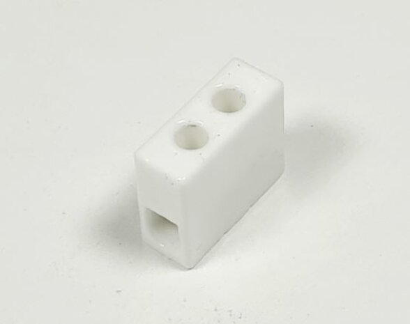 Porcelain single connector