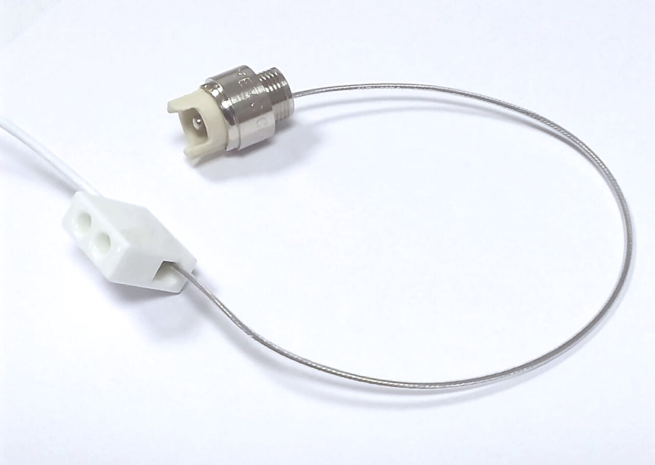 Porcelain single connector