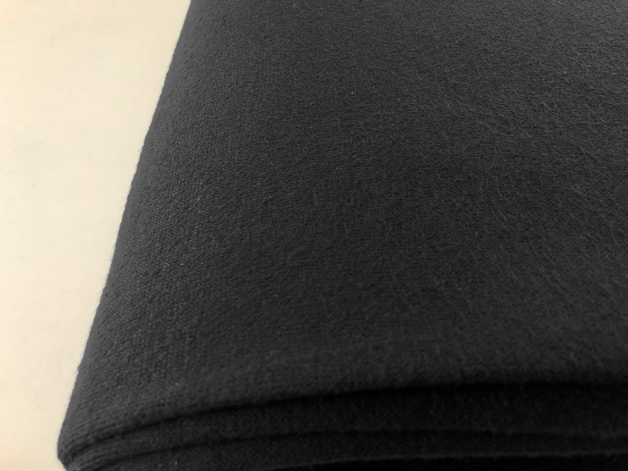 Heavy Wool HW02 - black Heavy Wool HW02 - black