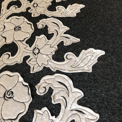 Gekochte Wollstickerei W38 Gekochte Wollstickerei W38