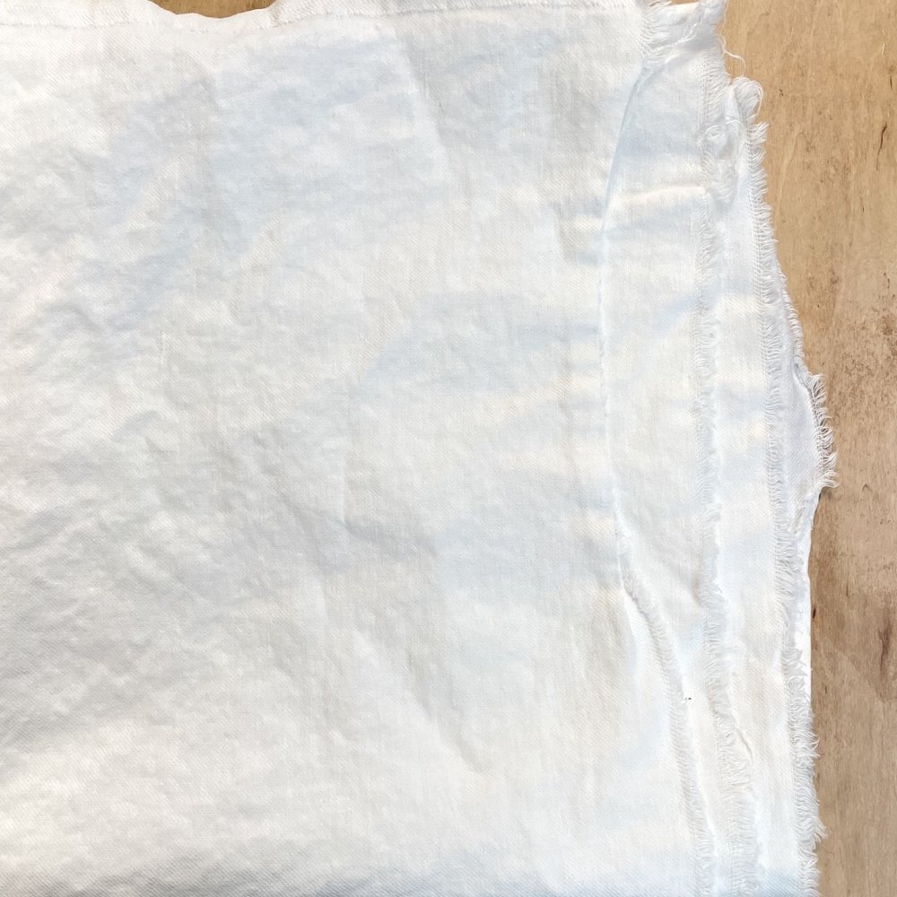 Linen 3072 - off white Linen 3072 - off white