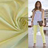 Bengaline Stretch 3785 - geel groen Bengaline Stretch 3785 - geel groen