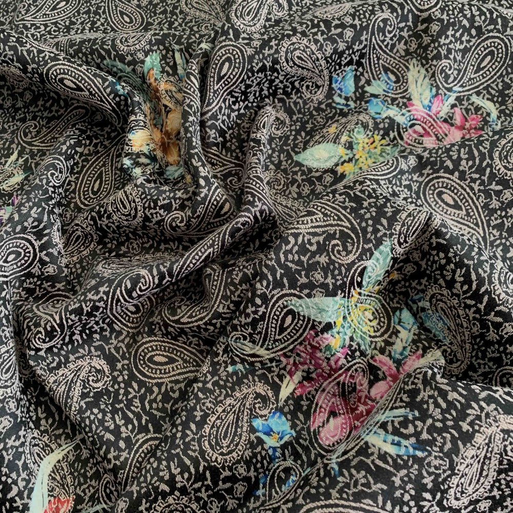 Stretch Cotton Jacquard-Paisley 3562