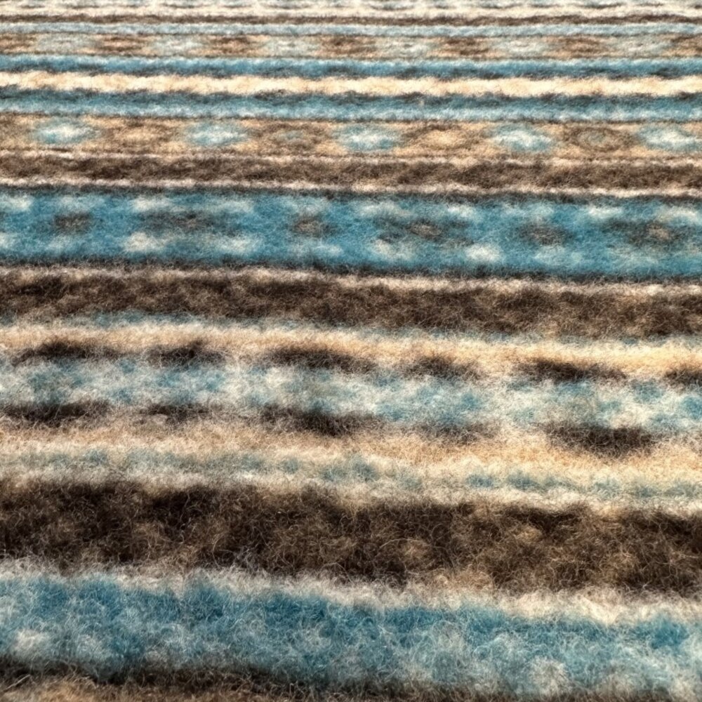 Design aus gekochter Wolle W212 Design aus gekochter Wolle W212