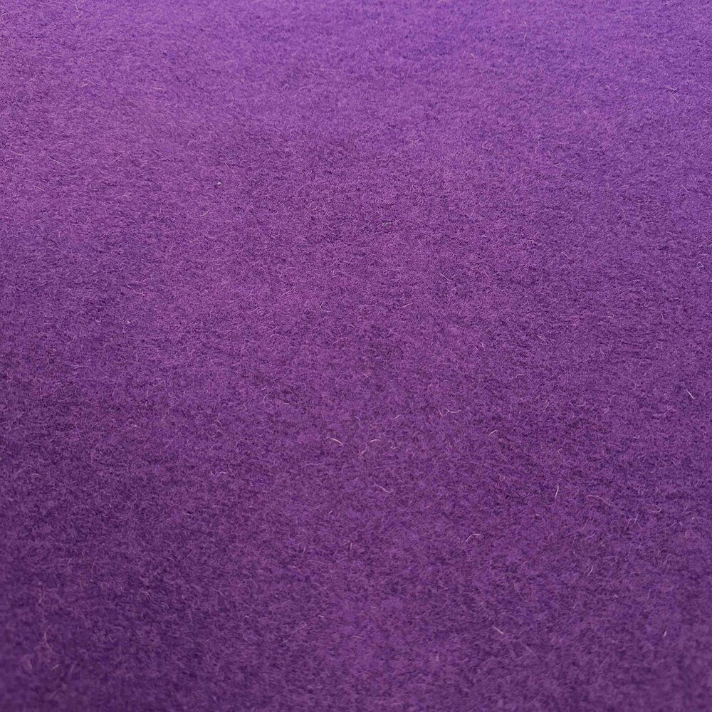 Boiled Wool Uni CW37 - purple Boiled Wool Uni CW37 - purple