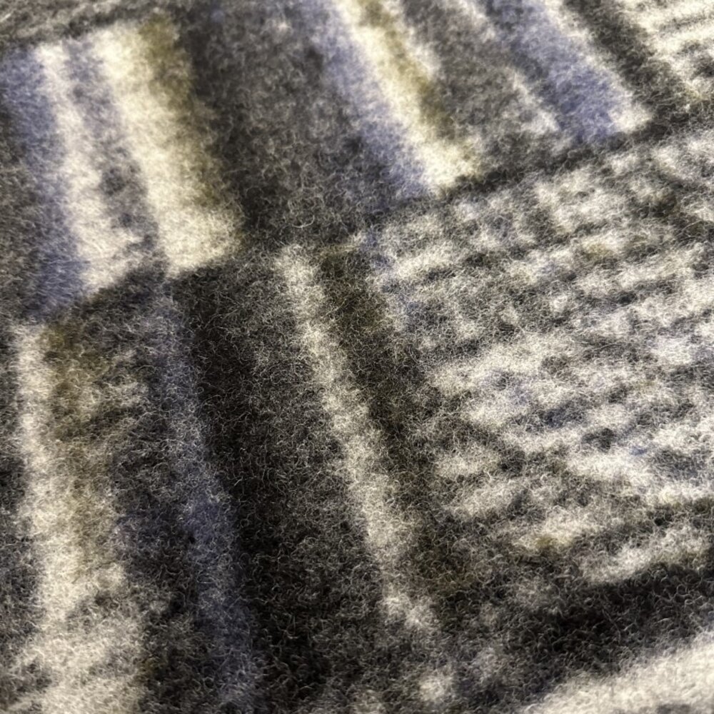 Compact Boiled Wool Design W221