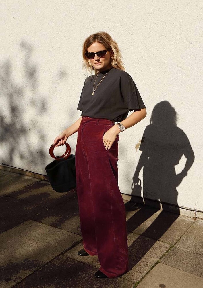 Velours côtelé fin en coton 4363 - bordeaux Velours côtelé fin en coton 4363 - bordeaux