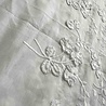 Batiste de coton brodée 4507 - blanche Batiste de coton brodée 4507 - blanche