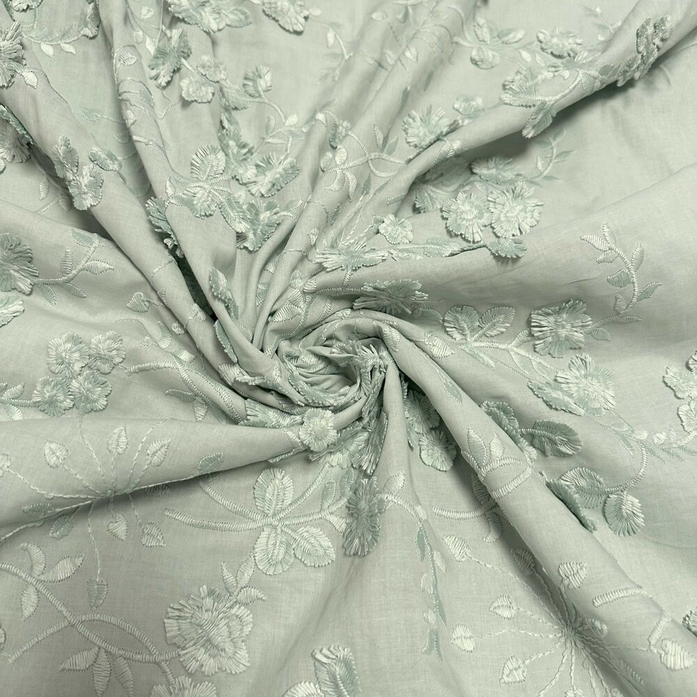 Batiste de coton brodée 4516 - vert poudré