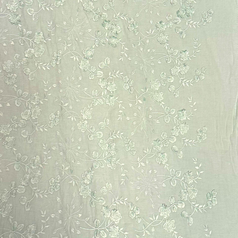 Batiste de coton brodée 4516 - vert poudré