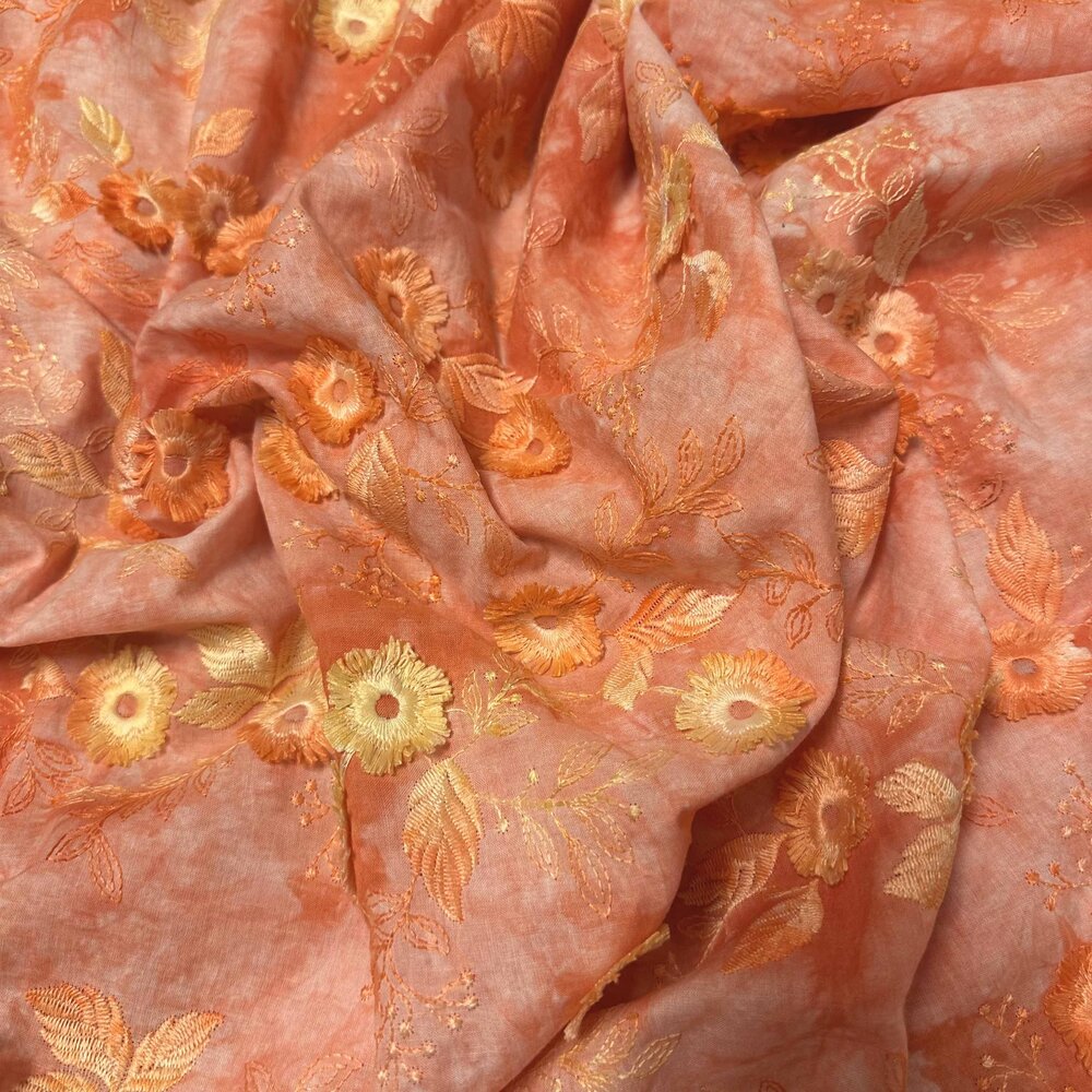 Cotton Batiste Embroidered 4885 Cotton Batiste Embroidered 4885