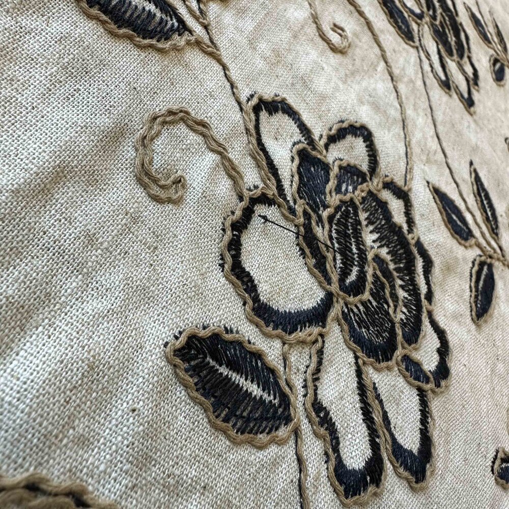 Linen Embroidered 5021