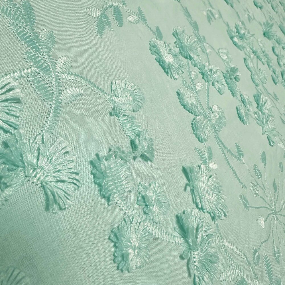 Katoen Batist Geborduurd 5041 - turquoise