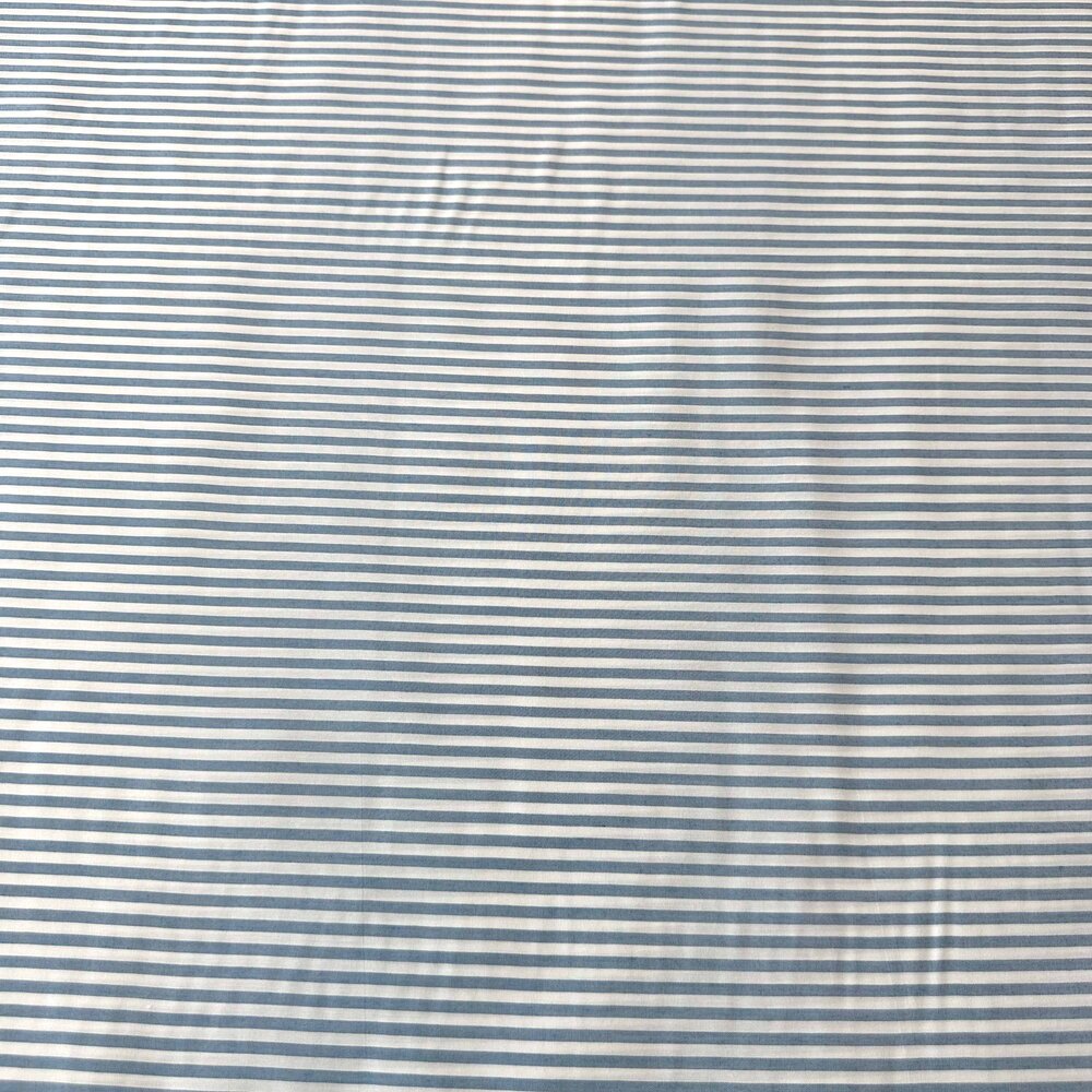 Viscose Poplin 5081 - blue/white Viscose Poplin 5081 - blue/white