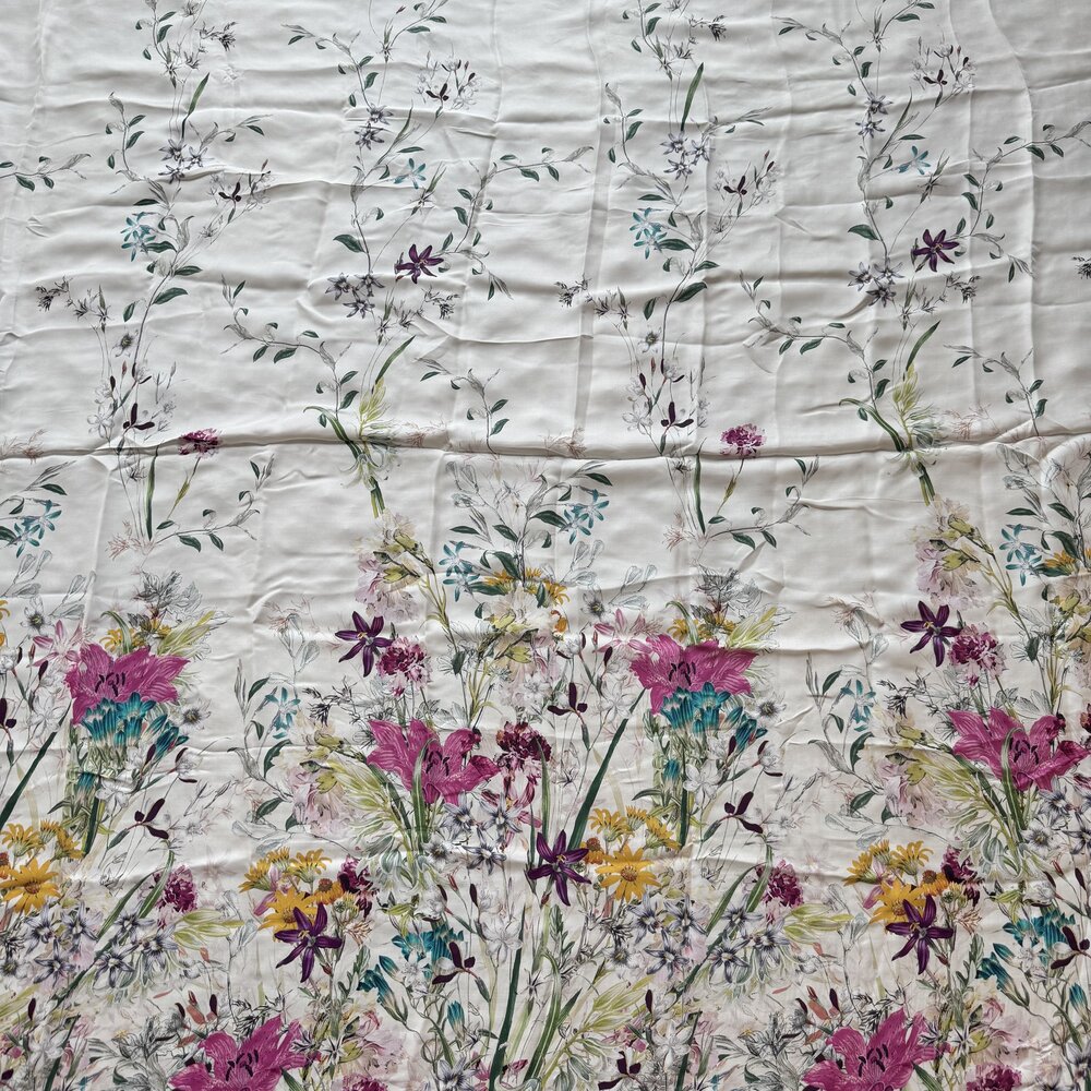 VJ COUPON - Silk Satin Inkjet XX84 140X135CM VJ COUPON - Silk Satin Inkjet XX84 140X135CM
