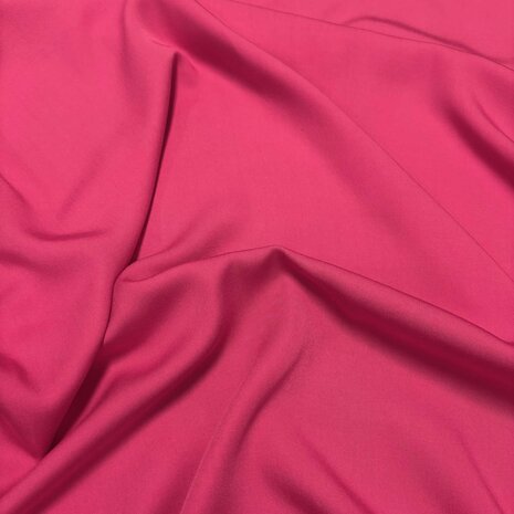 Viskose Gabardine 5163 - leuchtendes Pink Viskose Gabardine 5163 - leuchtendes Pink