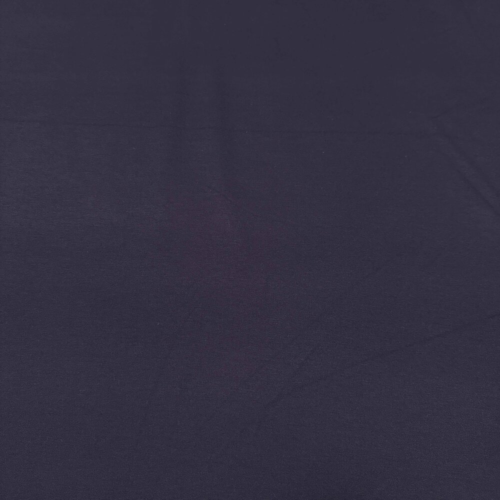 Punta di Roma P74 - Deep dark purple Punta di Roma P74 - Deep dark purple