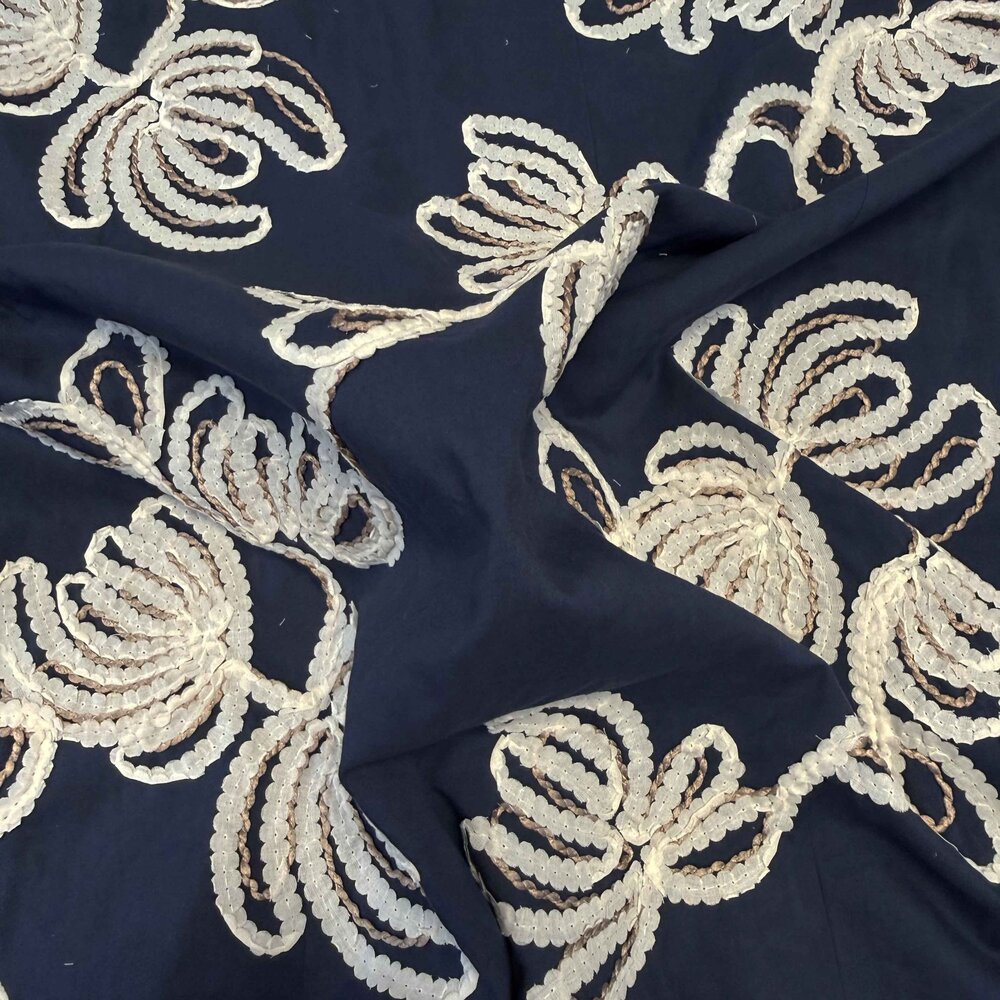 Cotton Batiste Embroidered 5468