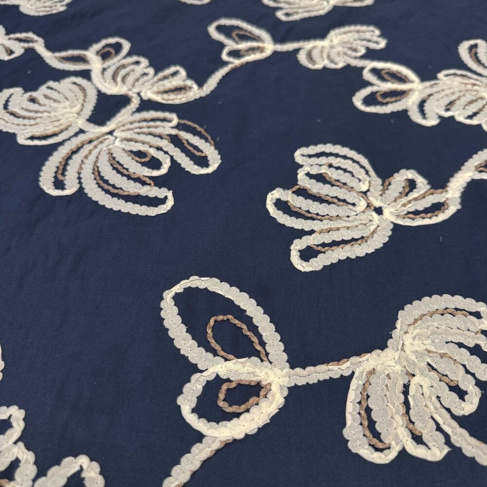 Cotton Batiste Embroidered 5468