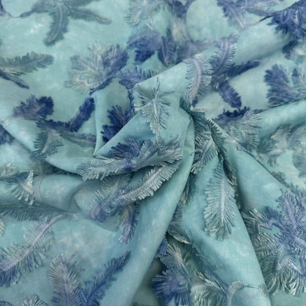 Cotton Batiste Embroidered 5475 Cotton Batiste Embroidered 5475