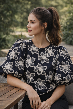 Cotton Batiste Embroidered 5485