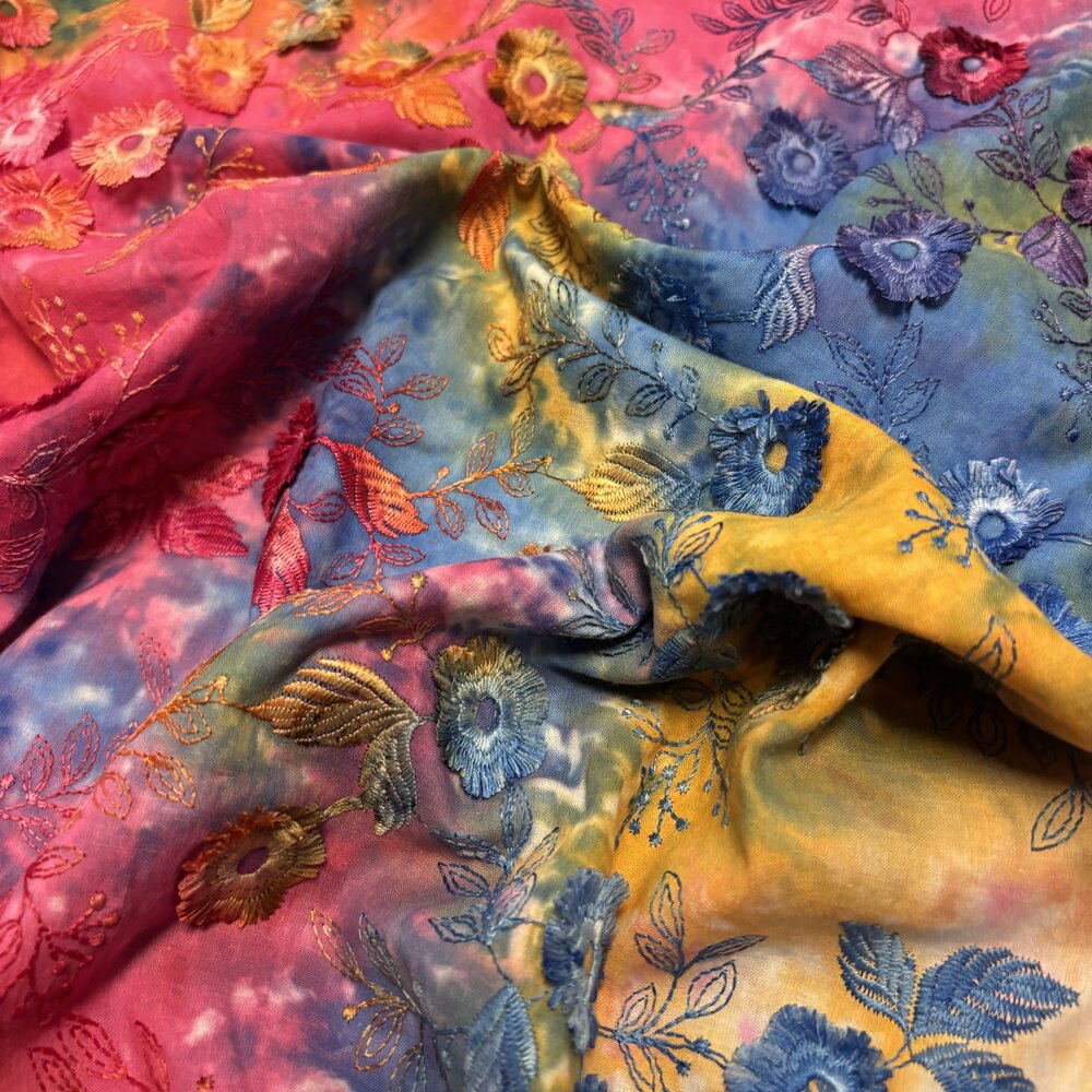 Cotton Batiste Embroidered 5519