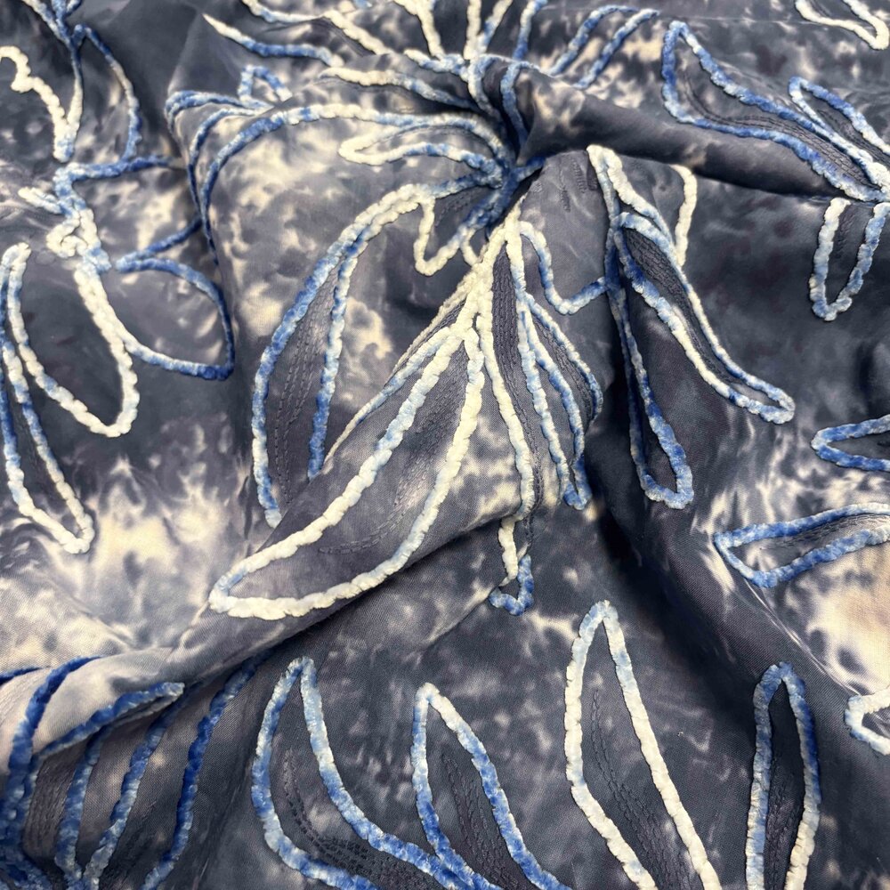 Cotton Poplin Embroidered 5539