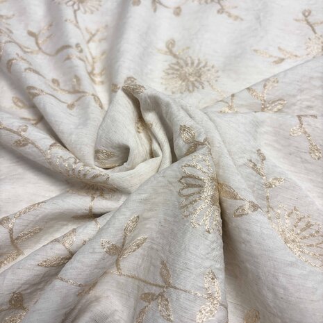COUPON VJ - Viscose brodée 5449 115 x 140 cm COUPON VJ - Viscose brodée 5449 115 x 140 cm