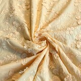 VJ COUPON Baumwollbatist, bestickt, 4515 - gelb, 70 x 140 cm VJ COUPON Baumwollbatist, bestickt, 4515 - gelb, 70 x 140 cm