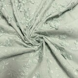 VJ-COUPON– Baumwollbatist, bestickt, 4516 – Pudergrün, 100 x 140 cm VJ-COUPON– Baumwollbatist, bestickt, 4516 – Pudergrün, 100 x 140 cm