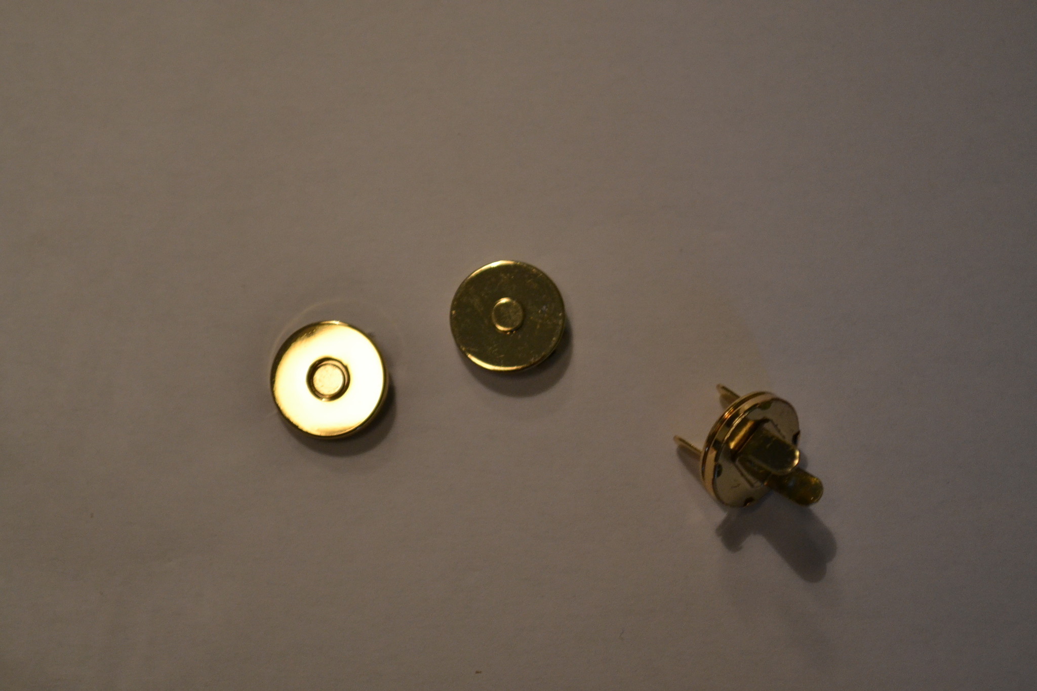 MA16 Ronde magneet 14mm dikte 0.2mm goud