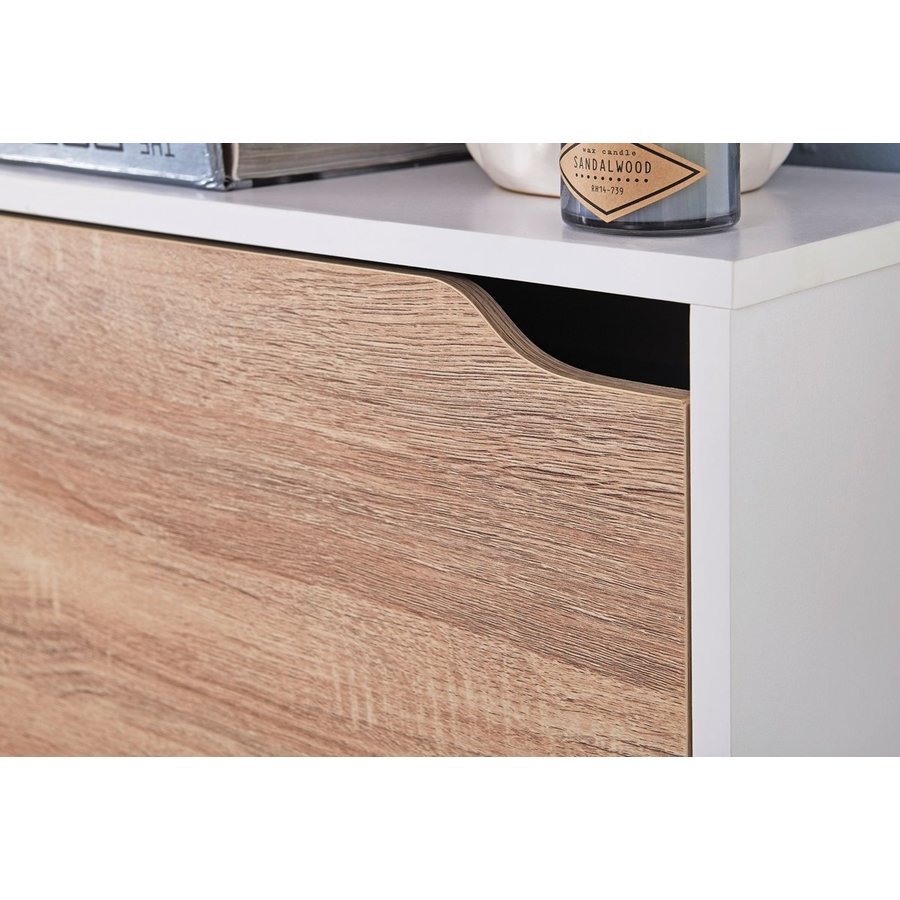 Laure Schoenenkast Laure Schoenenkast