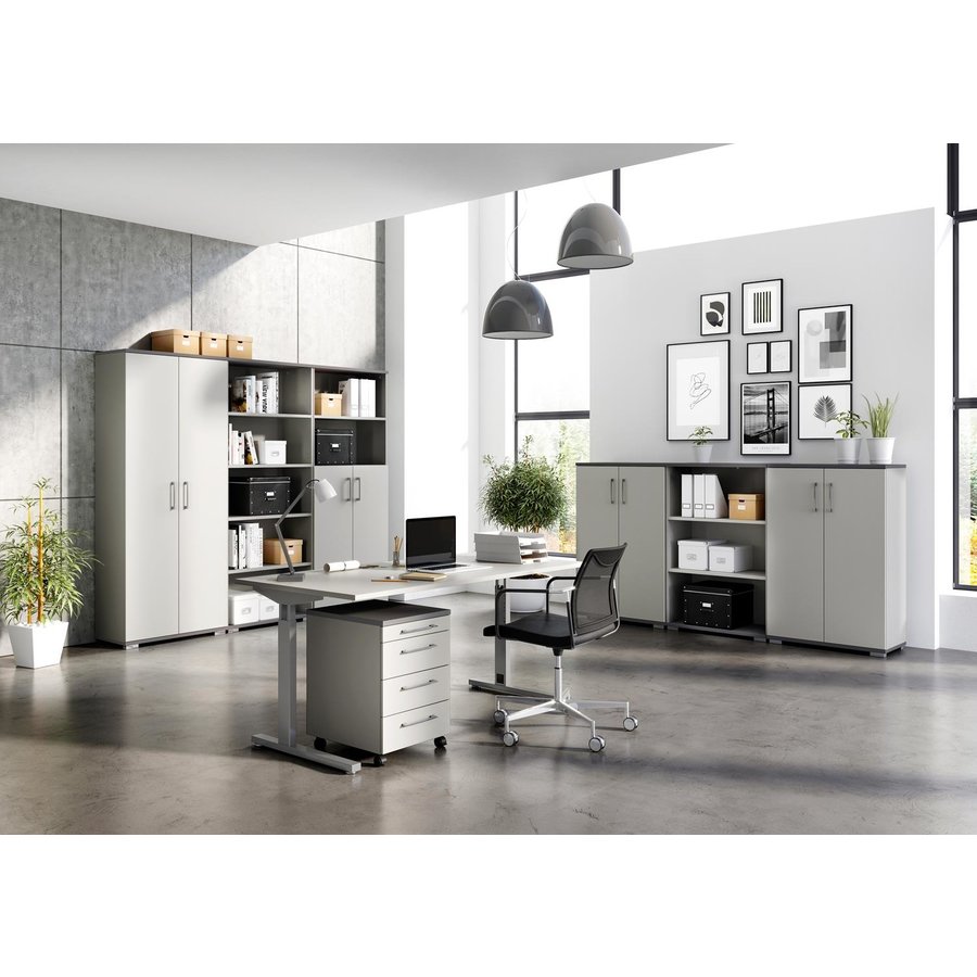 Profi 160 cm Bureautafel Lichtgrijs / Zilver Profi 160 cm Bureautafel Lichtgrijs / Zilver