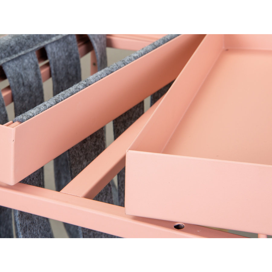 Club Magazine Bijzettafel Roze Club Magazine Bijzettafel Roze