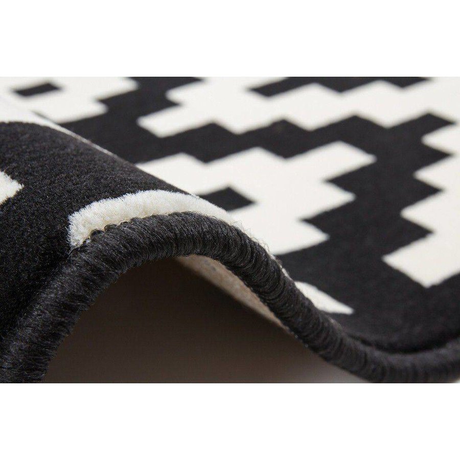 Now Vloerkleed 80 x 150 cm Zwart/Creme Now Vloerkleed 80 x 150 cm Zwart/Creme