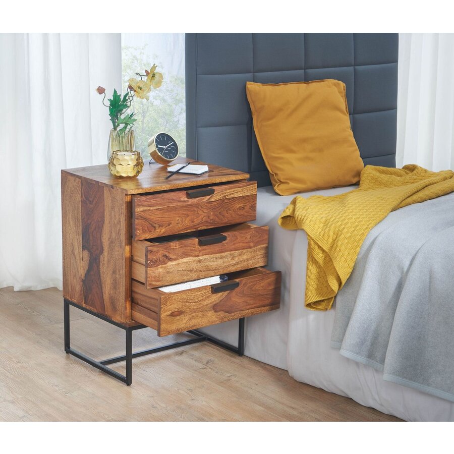 Mumbai Massief Hoog Nachtkastje met 3 Lades Mumbai Massief Hoog Nachtkastje met 3 Lades