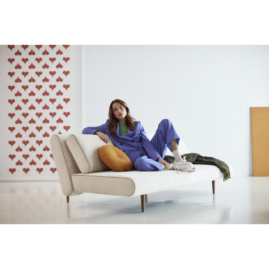 Unfurl Ivory Corduroy Lounger Slaapbank Unfurl Ivory Corduroy Lounger Slaapbank