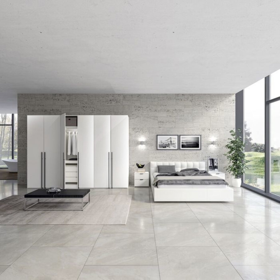 Hoogglans Wit Draaideurkast 5 deuren Hoogglans Wit Draaideurkast 5 deuren