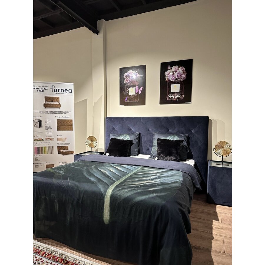 Continental Grace Tweedekans Boxspring Donkerblauw Continental Grace Tweedekans Boxspring Donkerblauw
