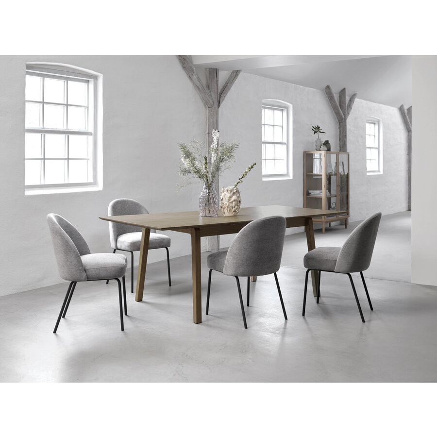 Bari Uitschuifbare Eettafel 140 -200 cm Gerookt Eiken Bari Uitschuifbare Eettafel 140 -200 cm Gerookt Eiken