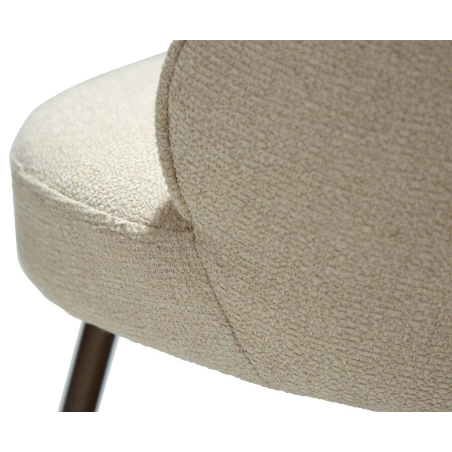 Utopia Amandel Bouclé Eetkamerstoel Utopia Amandel Bouclé Eetkamerstoel