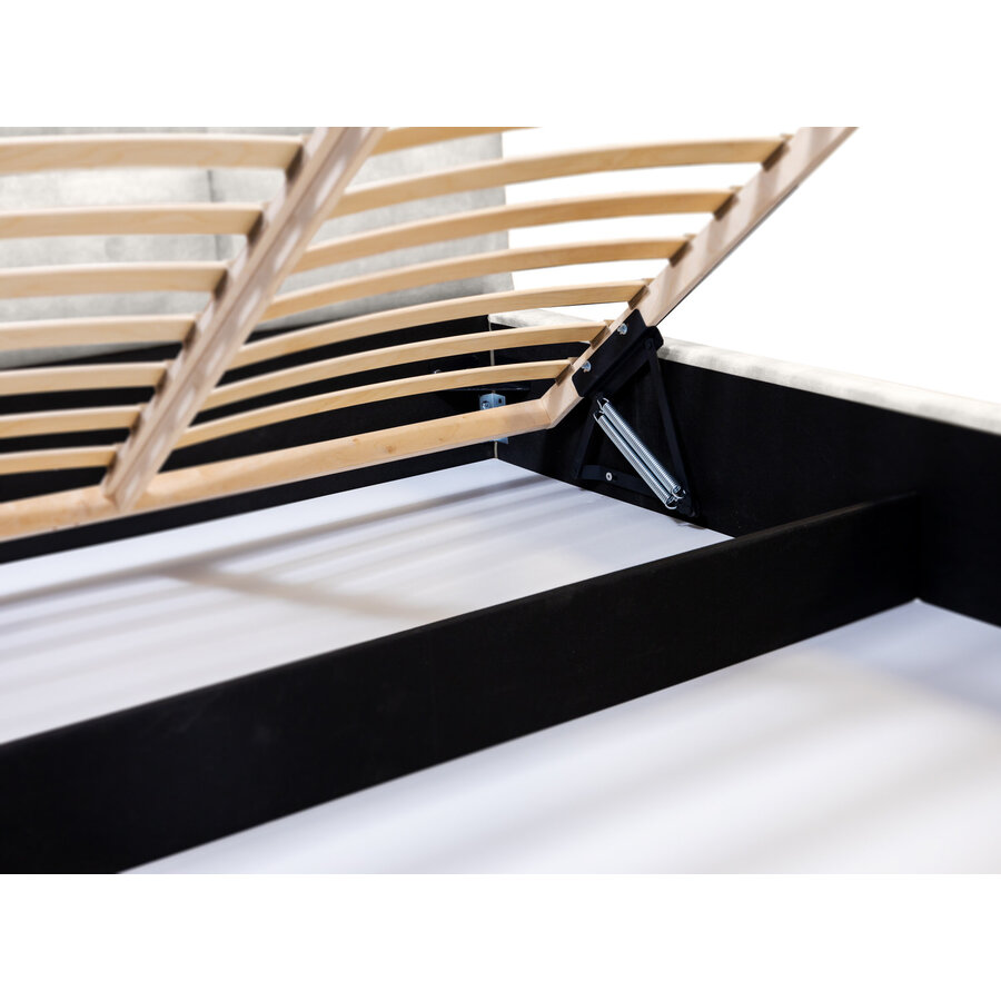 Porto 140 x 200 cm Gestoffeerd Bed Pearl Porto 140 x 200 cm Gestoffeerd Bed Pearl