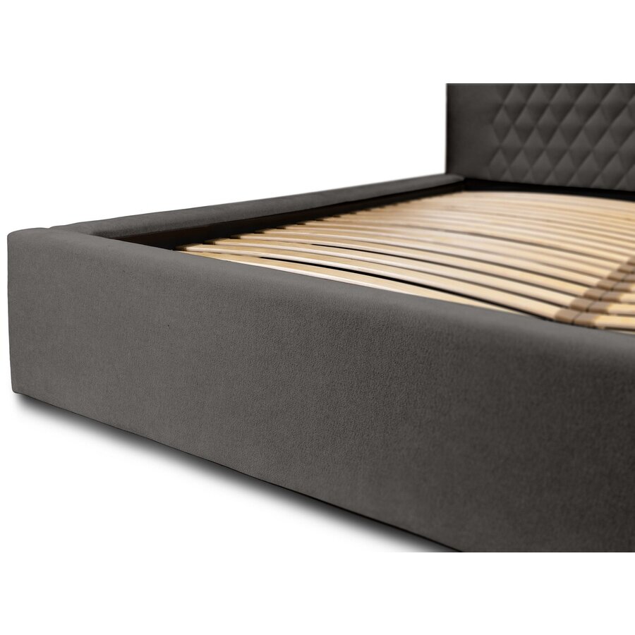 Montana 180 x 200 cm Gestoffeerd Bed Donkergrijs Montana 180 x 200 cm Gestoffeerd Bed Donkergrijs