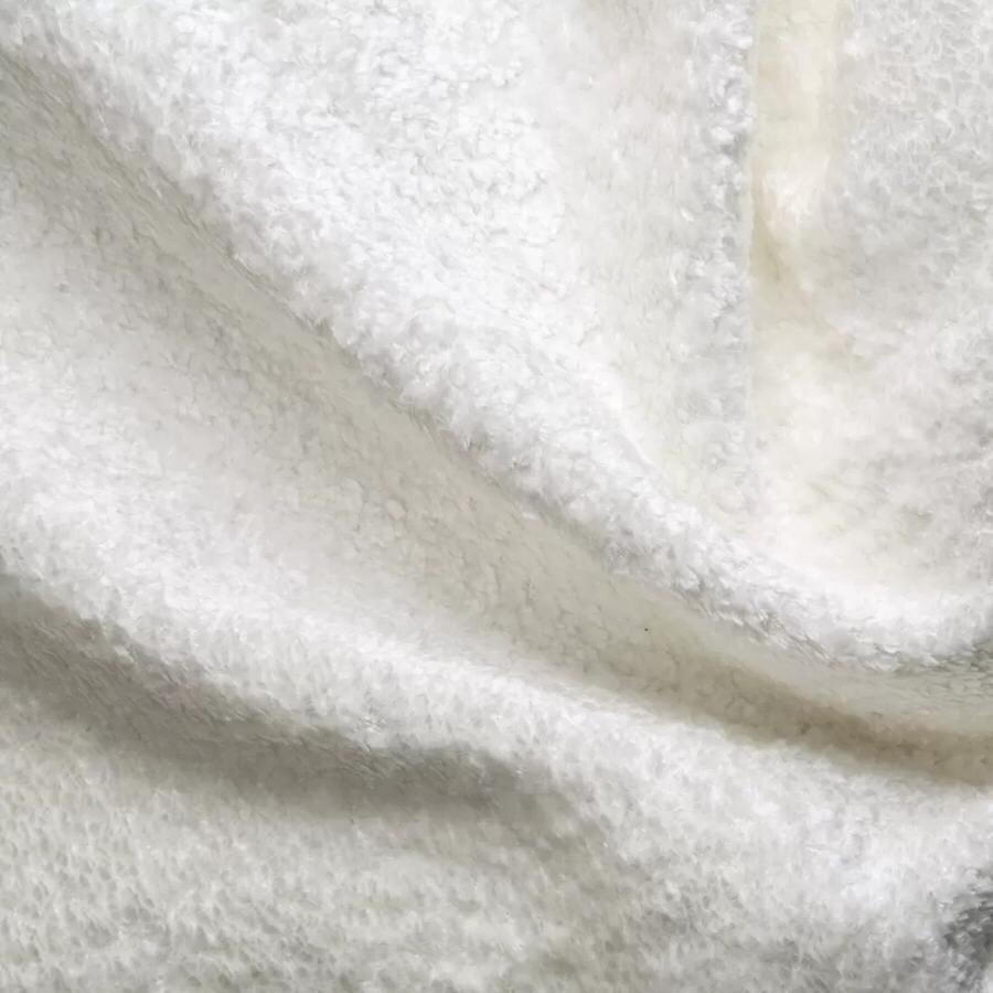 Fatima 160 x 200 cm Gestoffeerd Bed Ivory Fatima 160 x 200 cm Gestoffeerd Bed Ivory