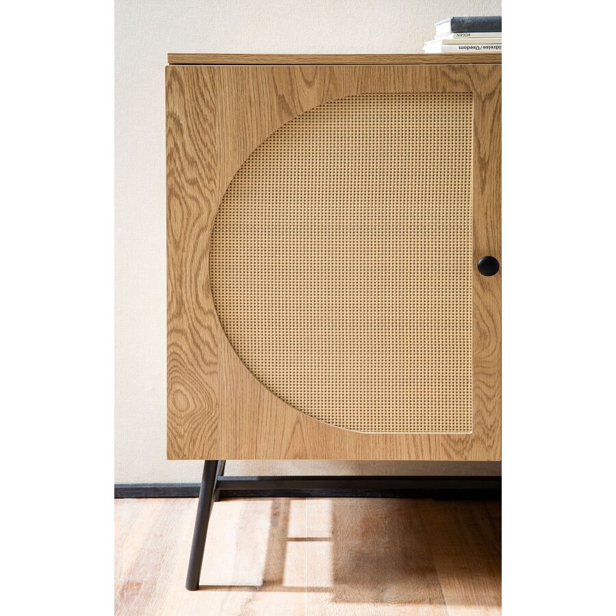 Nazar Eiken / Rattan Dressoir met 3-Deuren Nazar Eiken / Rattan Dressoir met 3-Deuren