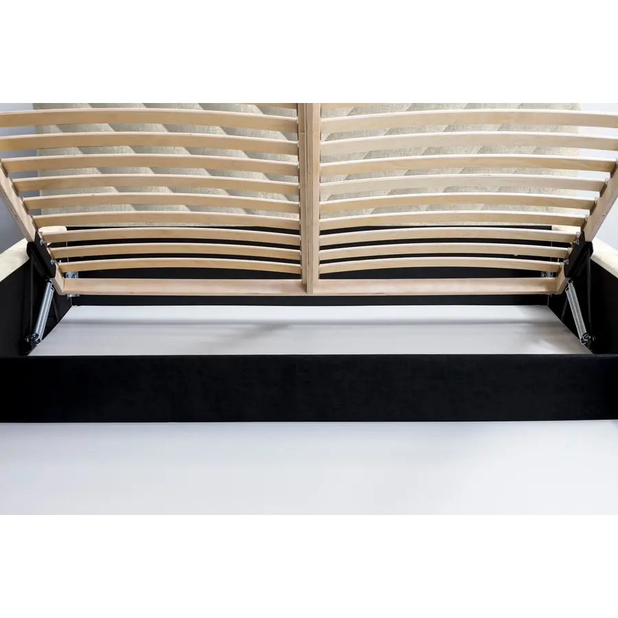 Vegas III 160 x 200 cm Gestoffeerd Bed Creme Vegas III 160 x 200 cm Gestoffeerd Bed Creme