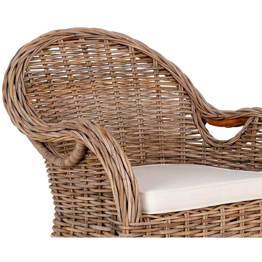 Larisa Rattan Eetkmaerstoel met Kussen Larisa Rattan Eetkmaerstoel met Kussen