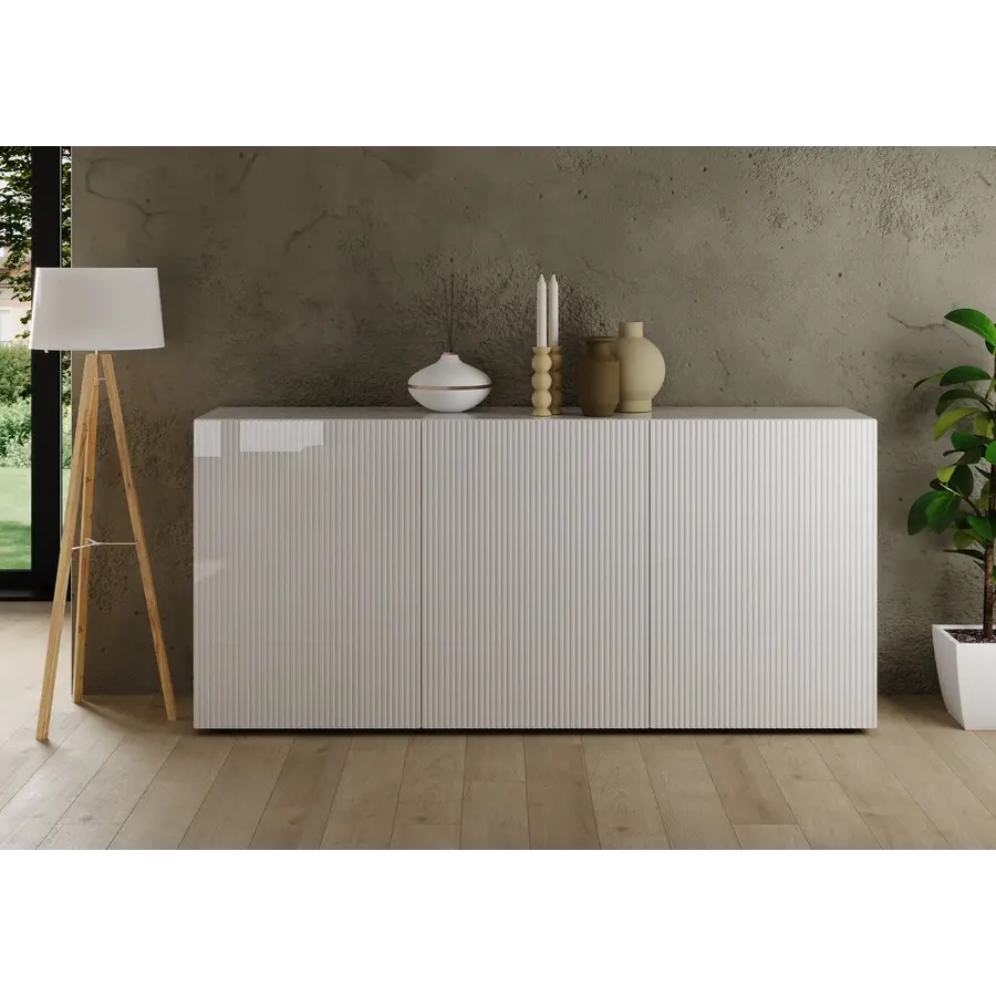 Rio Hoogglans Wit Dressoir met 3-Deuren Rio Hoogglans Wit Dressoir met 3-Deuren