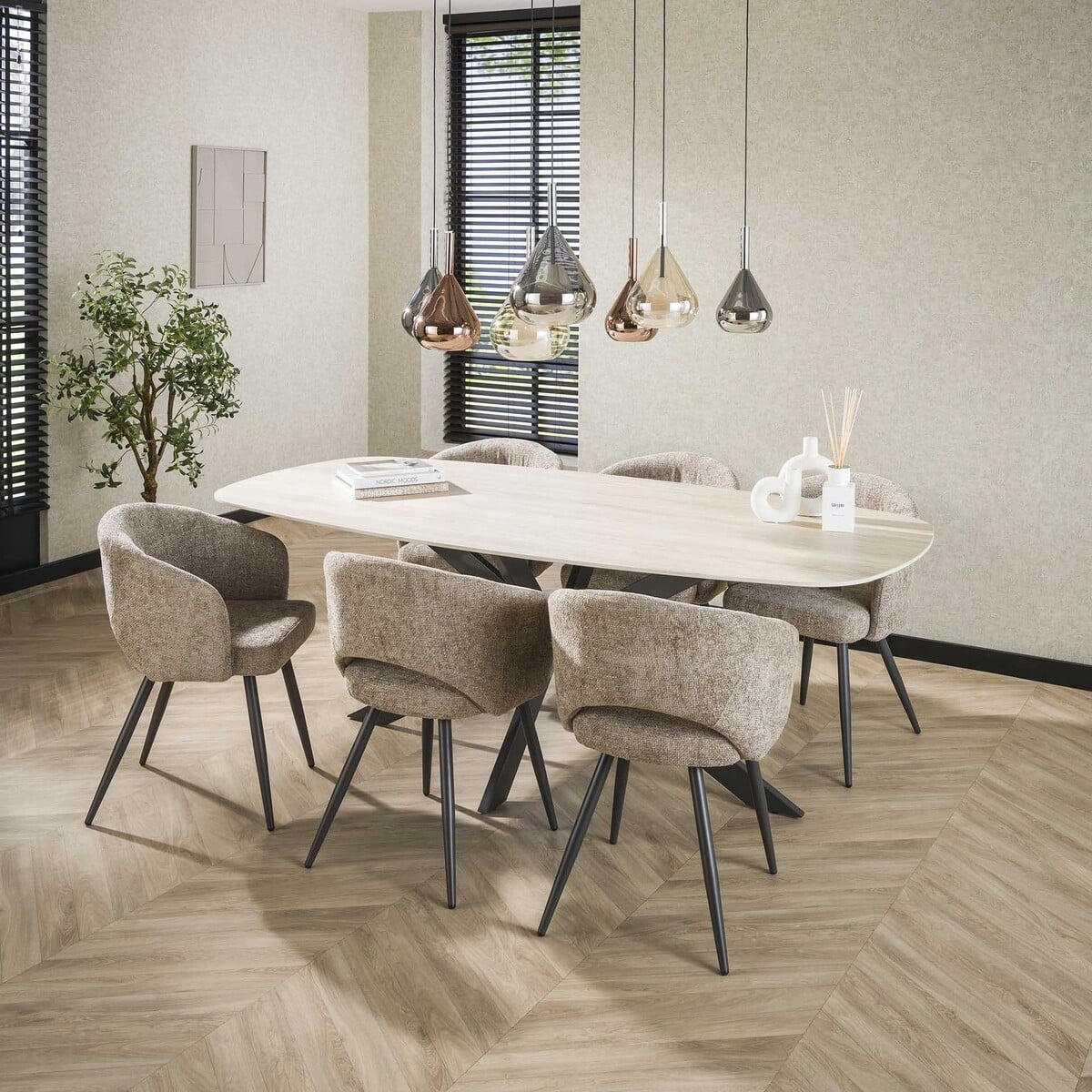 Deens ovale eettafels | Scandinavisch design voor elk interieur