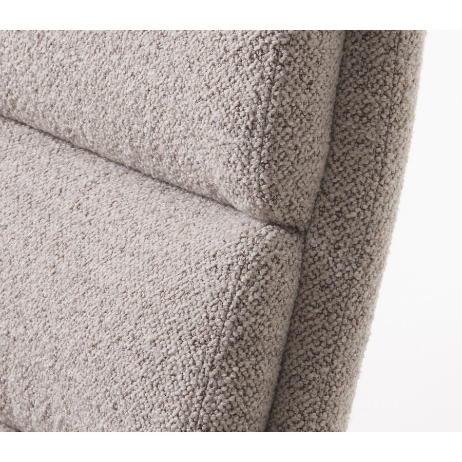 Sifton Taupe Bouclé Relaxfauteuil en Voetenbank Set Sifton Taupe Bouclé Relaxfauteuil en Voetenbank Set